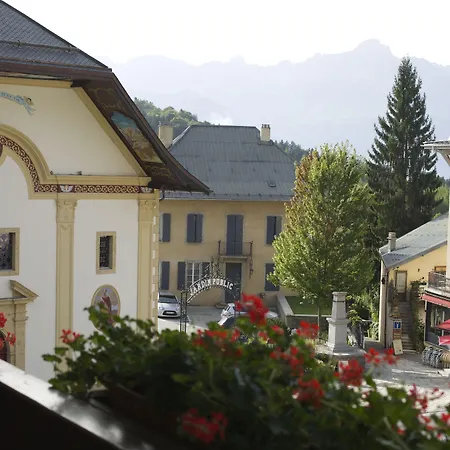 Hotel Val D'este 2*