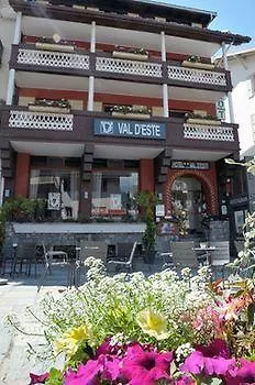 Val D'este Hotel 2*